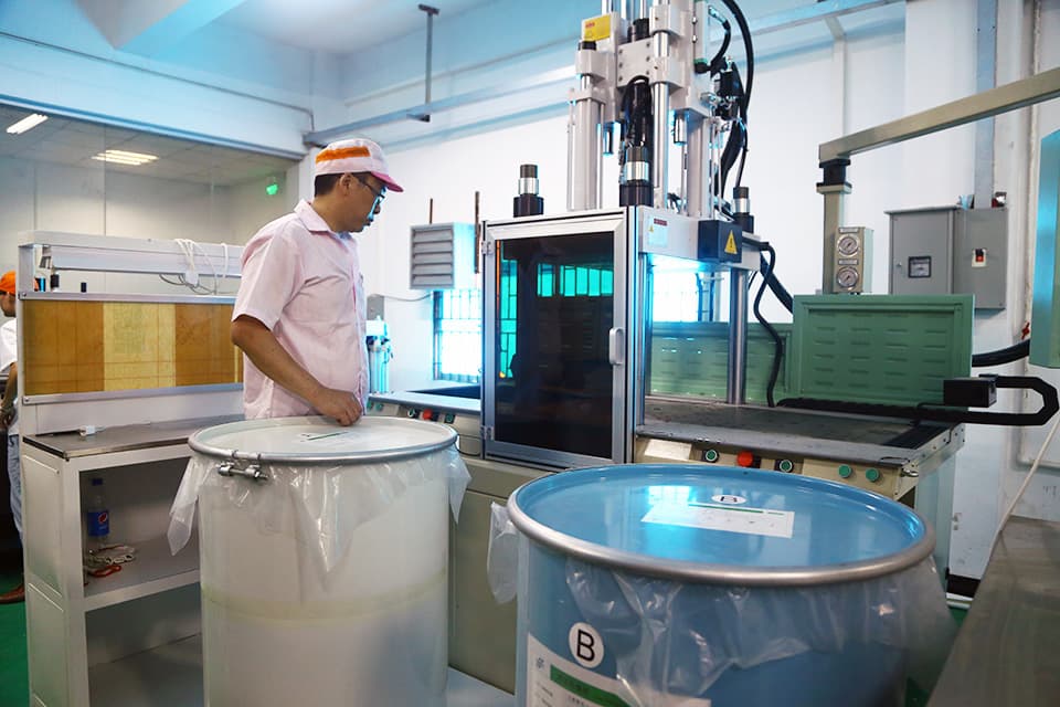 liquid silicone rubber injection molding injection