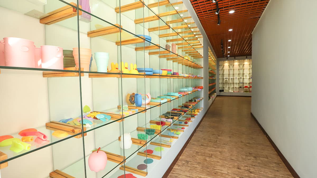 silicone compression molding products showroom