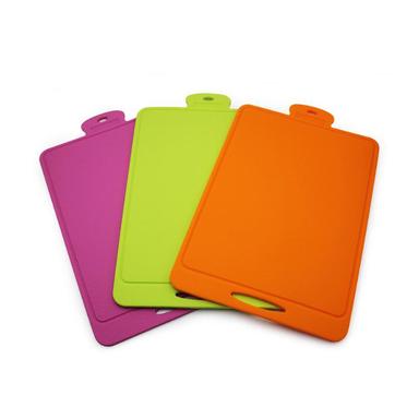 silicone chopping board with groove